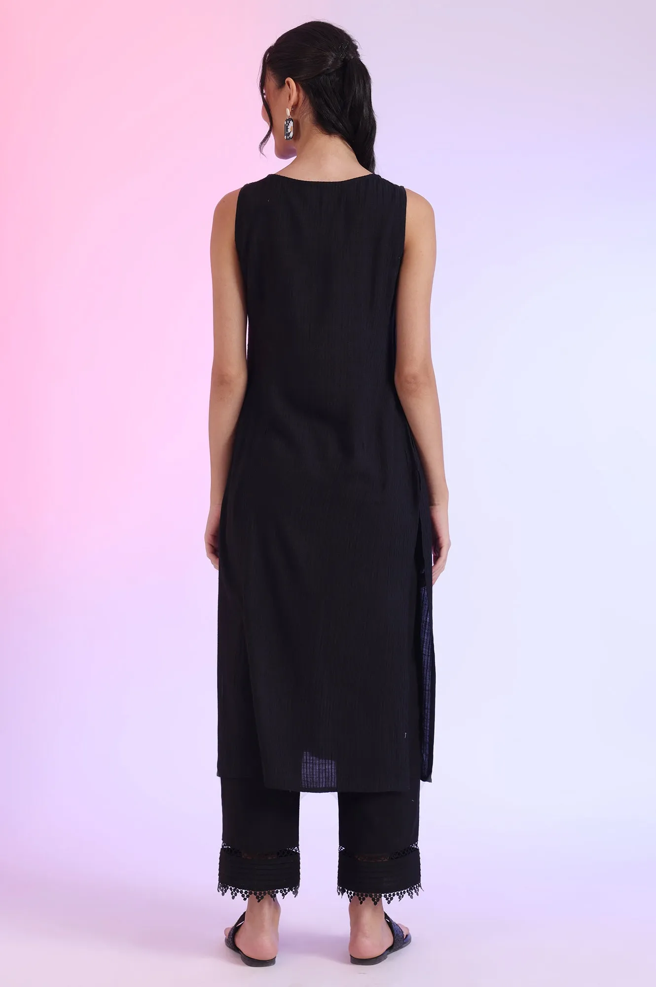 Black Solid Textured Rayon Sleeveless Straight Kurta