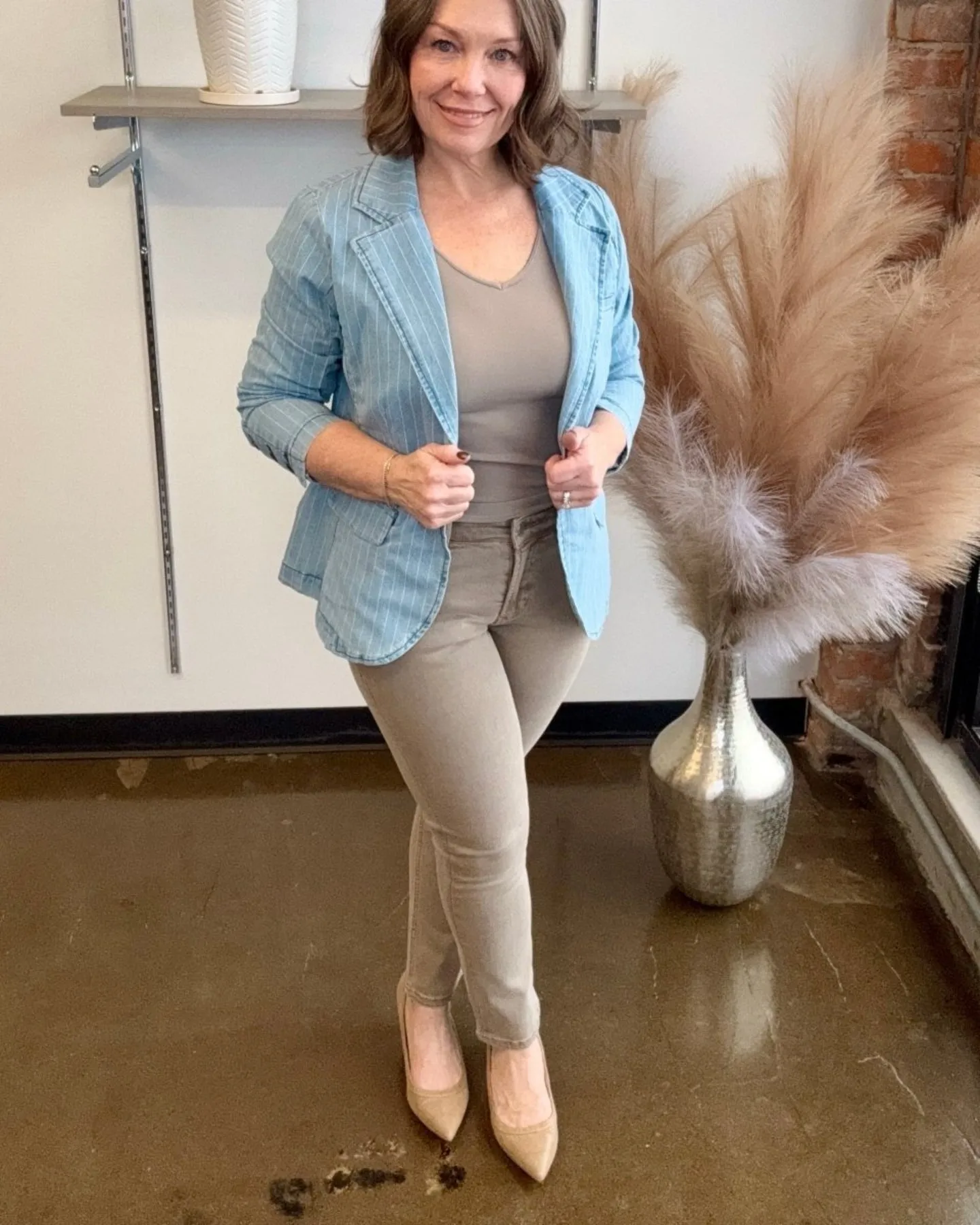 Blaire Mid Rise Straight Jeans Mink