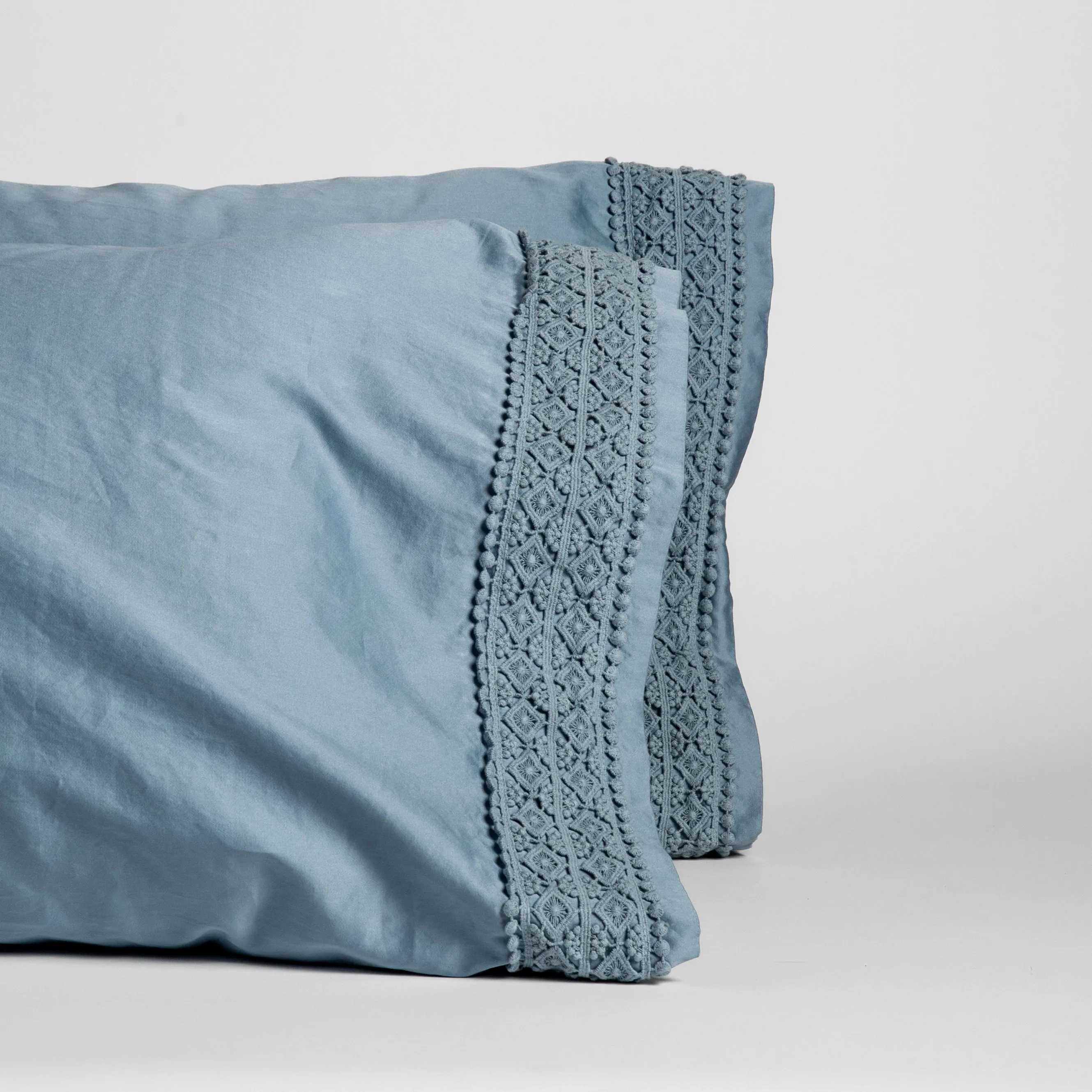 Bria Pillowcase (Single)