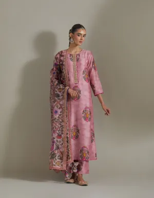 Classic Kurta Set With Pants - Pink