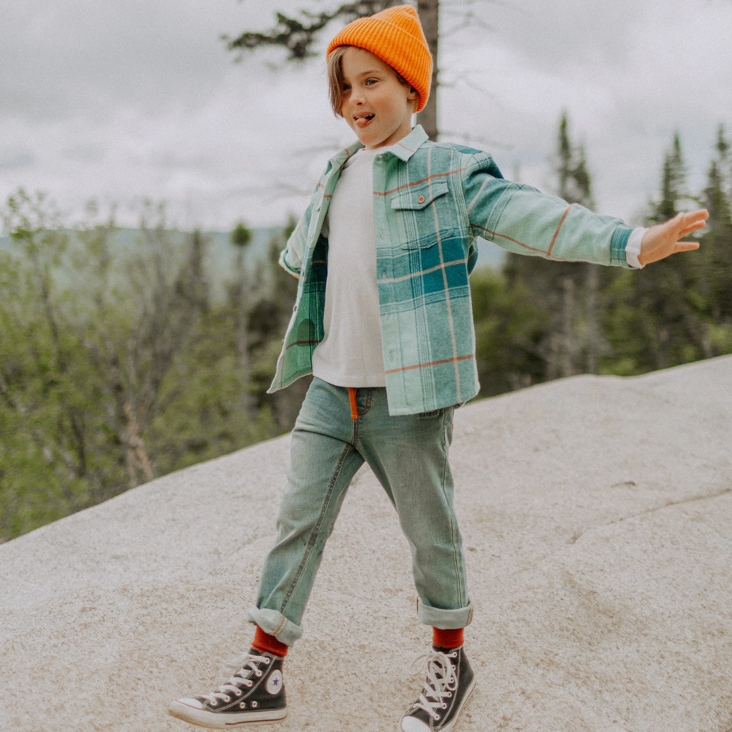 Denim extensible coupe droite, enfant || Stretch denim straight cut, child