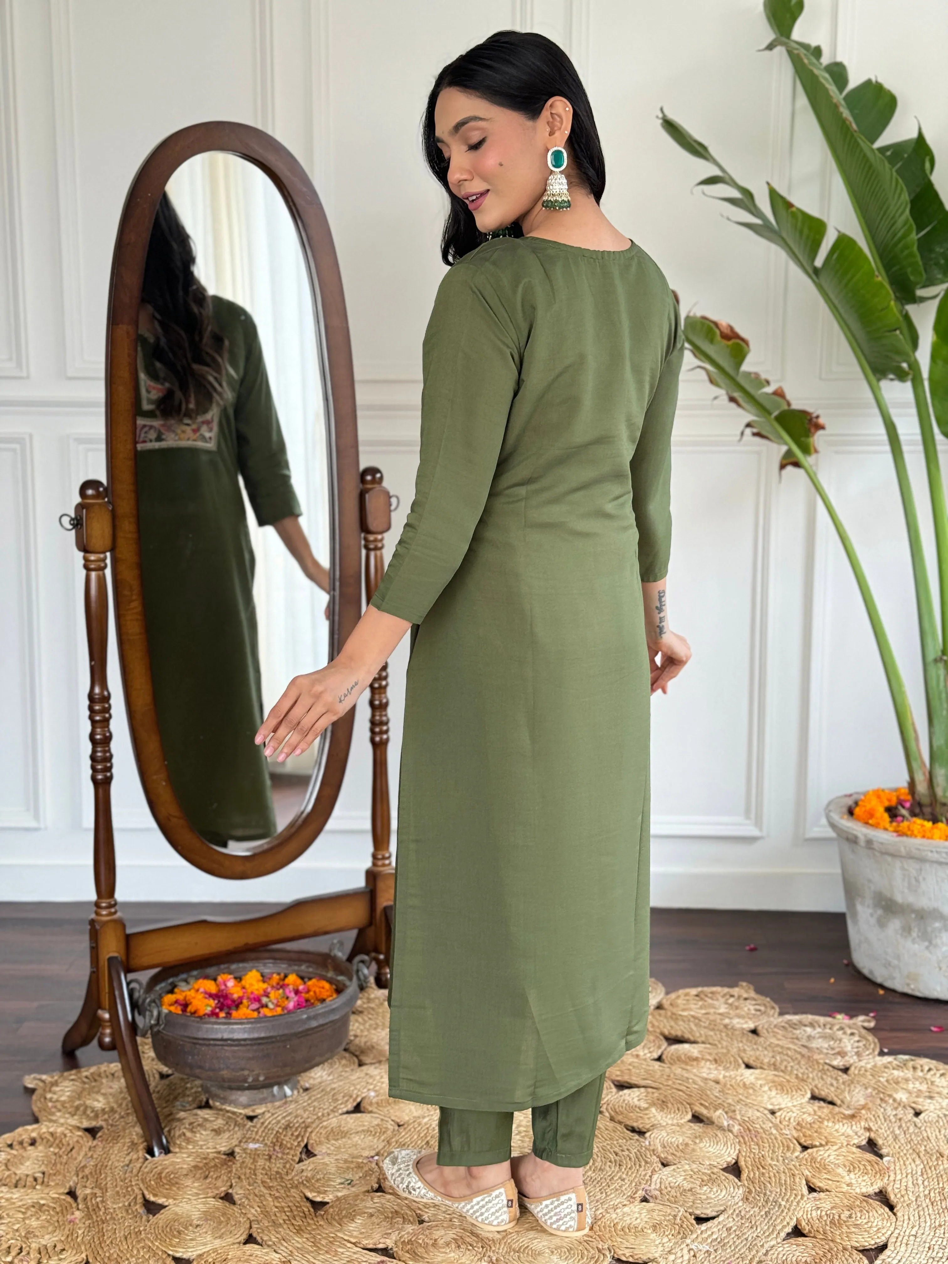 FRILLFIT :  Olive Green Kurti Set with Vibrant Printed Dupatta – Ethnic Wear for Women