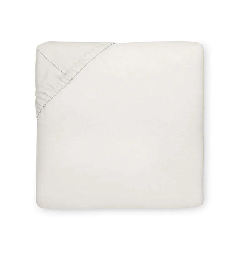 Giza 45 Sateen Fitted Sheet by Sferra