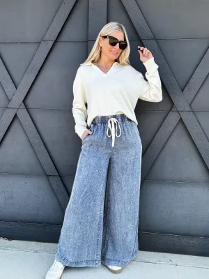 Mineral Washed Pants In Denim